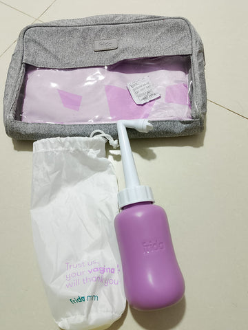 Frida Mom Peri Bottle & Bag